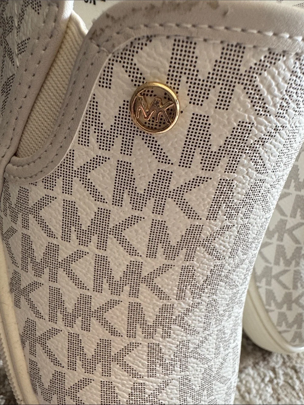 Michael Kors Danyon Slip On Sneakers Vanilla MK Logo NEW Size 5